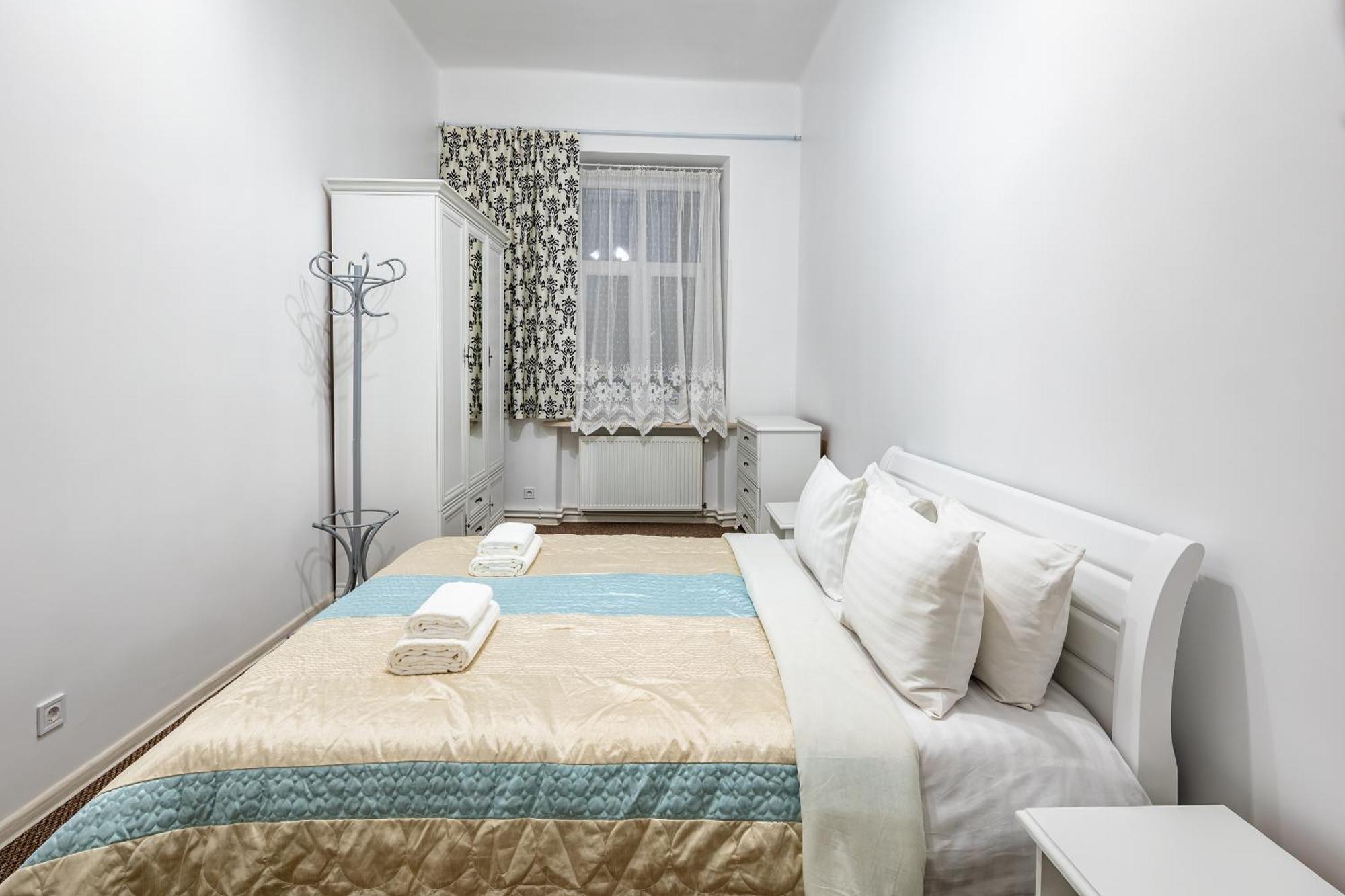 Designer Apartment! The Center! Валова 29 Lviv Exteriör bild