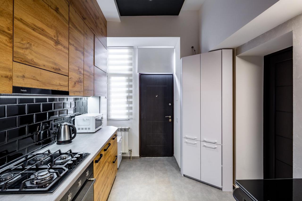 Designer Apartment! The Center! Валова 29 Lviv Exteriör bild