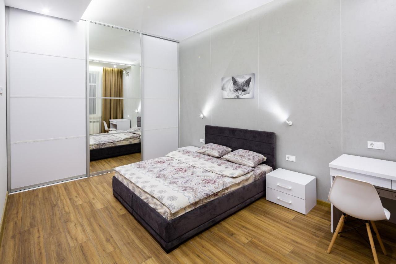 Designer Apartment! The Center! Валова 29 Lviv Exteriör bild