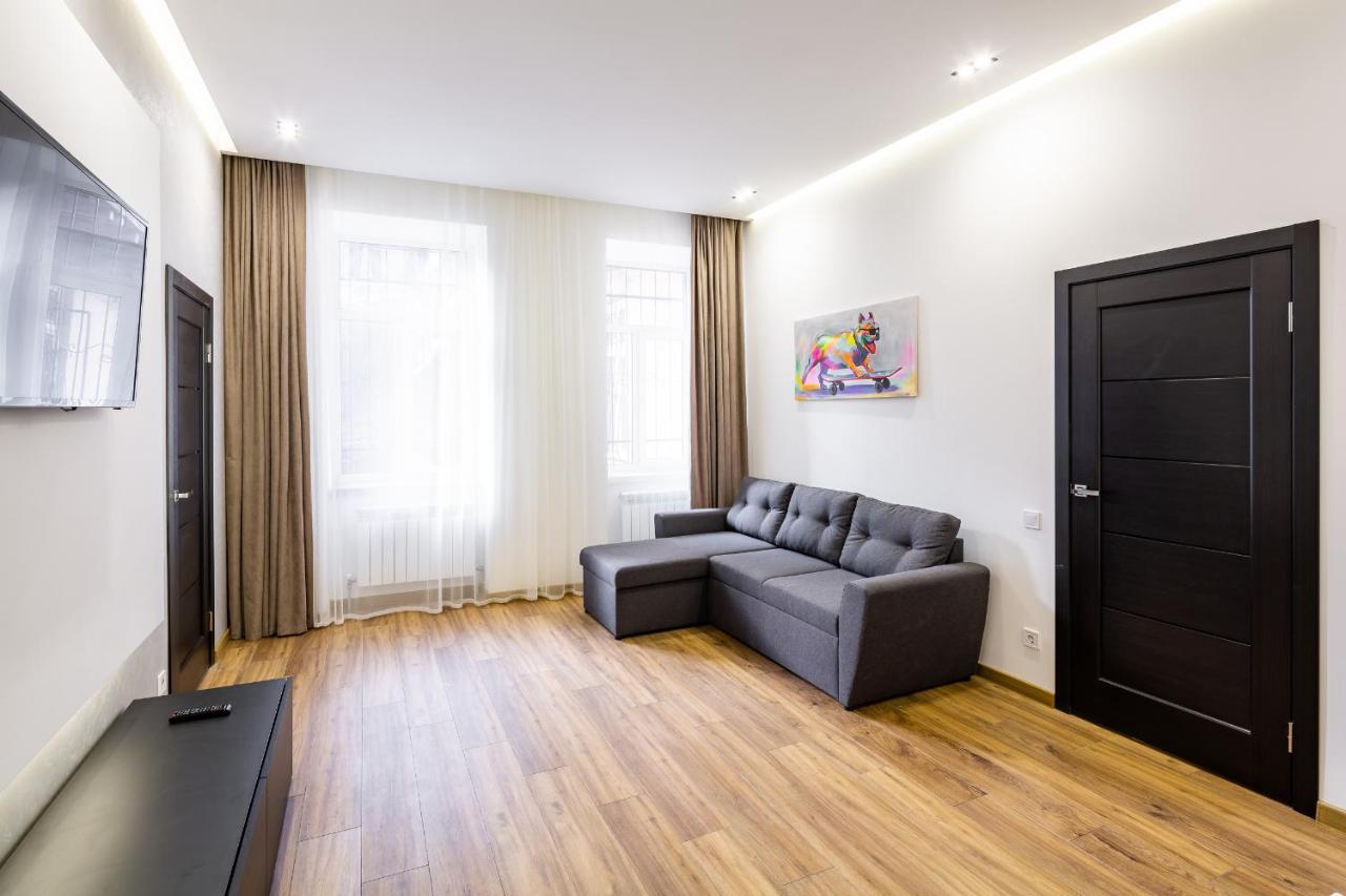 Designer Apartment! The Center! Валова 29 Lviv Exteriör bild
